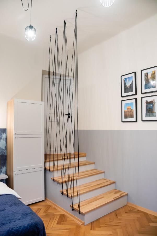 Old Town Eclectic Apartment For 6 People Varsavia Esterno foto
